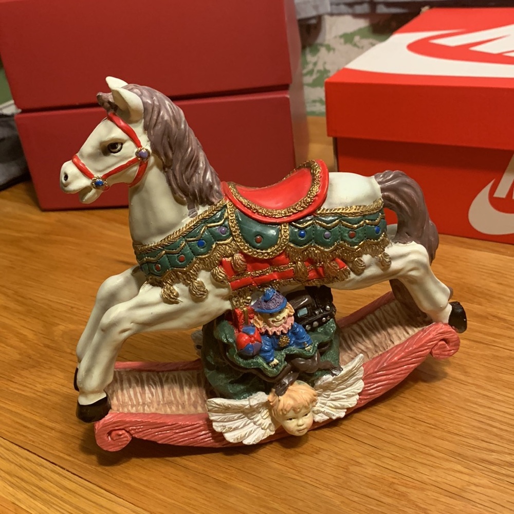 3 Vintage Rocking Horses - Picture 4 of 11